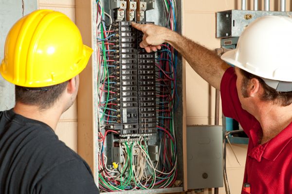 circuit-breaker-box-houston-electricianA8F085DC-3A88-109F-1F7D-C70C1C0650A9.jpg